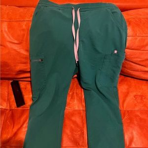 FIGS Caribbean blue Yola size M